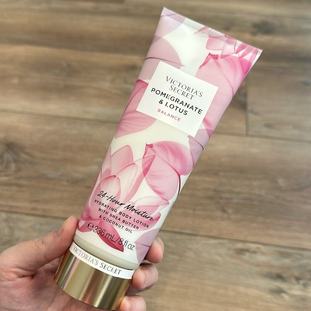 NWT 3 Victorias Secret Lotus & Pomegranate Hydrating 24-Hour Moisture Lotions! 💝 - Picture 5 of 7